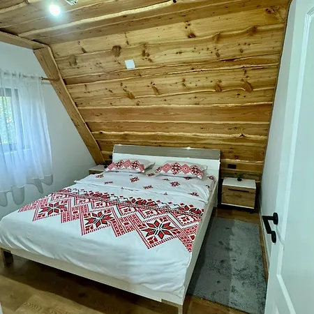 Chalé Jagerberg Rosenau Rîşnov
